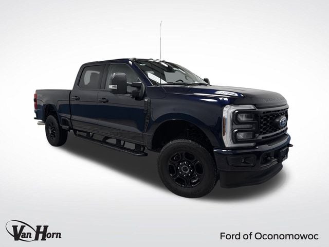 2024 Ford F-250 Super Duty XLT's photo