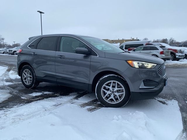 2024 Ford Edge SEL's photo