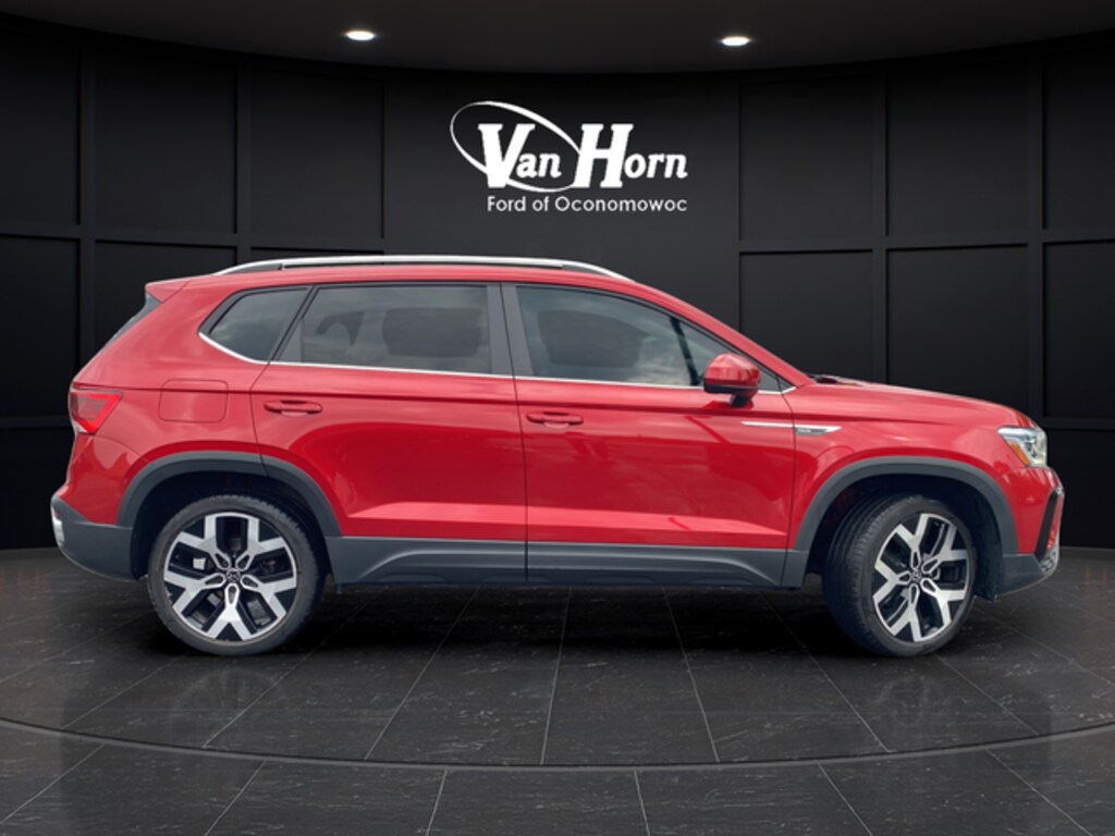 Used 2022 Volkswagen Taos 1.5T SEL SUV