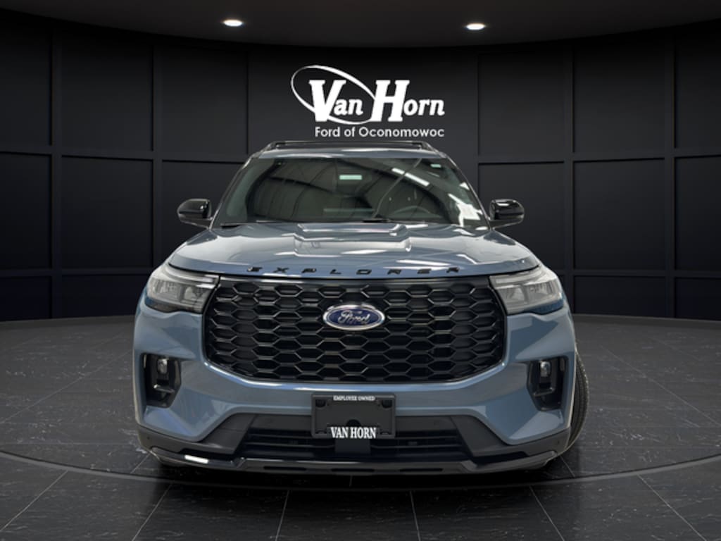 Used 2025 Ford Explorer ST-Line SUV