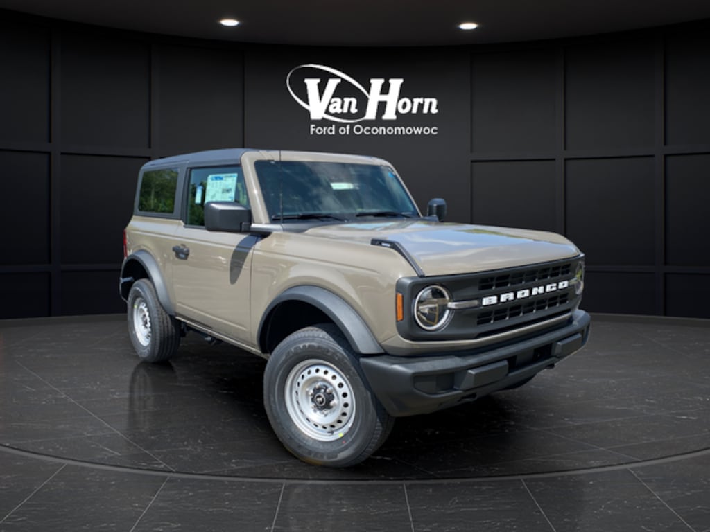 New 2026 Ford Bronco Base SUV