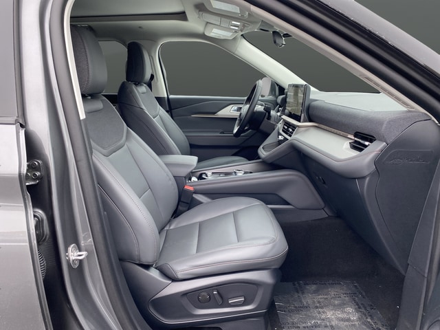2026 Ford Explorer Active - Photo 29