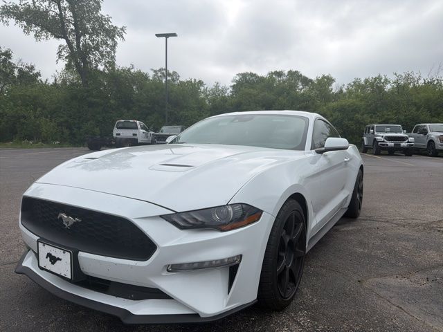 2022 Ford Mustang EcoBoost Coupe Premium's photo