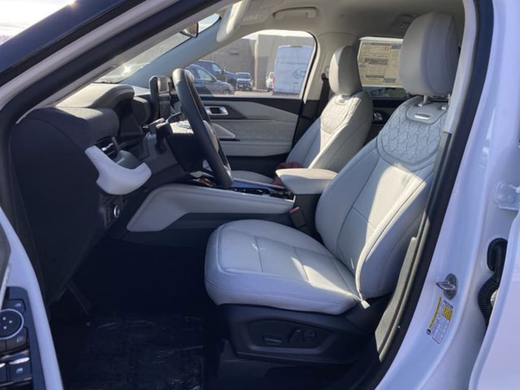 New 2026 Ford Explorer Platinum SUV