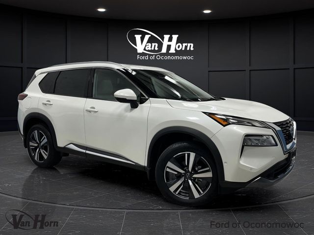 2023 Nissan Rogue SL's photo