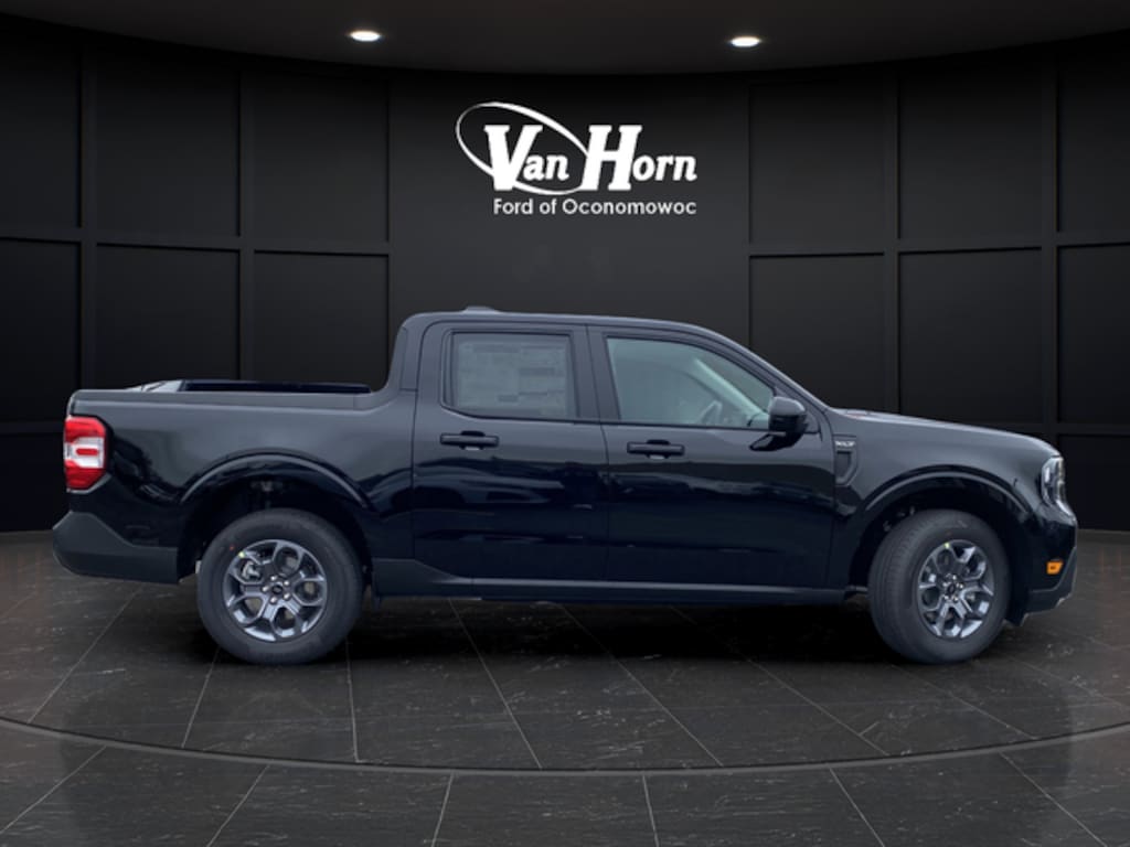 New 2025 Ford Maverick XLT Truck