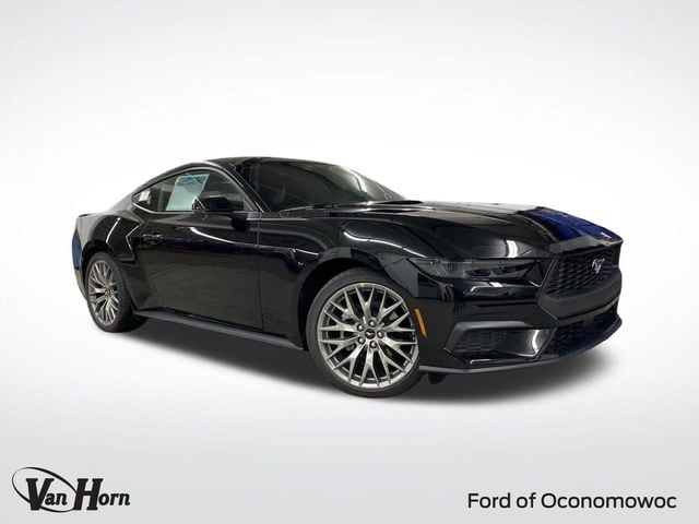 2026 Ford Mustang EcoBoost Premium's photo