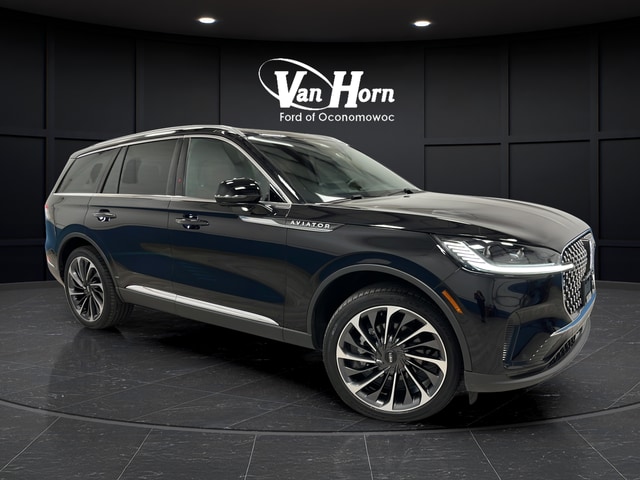 2025 Lincoln Aviator Reserve AWD's photo