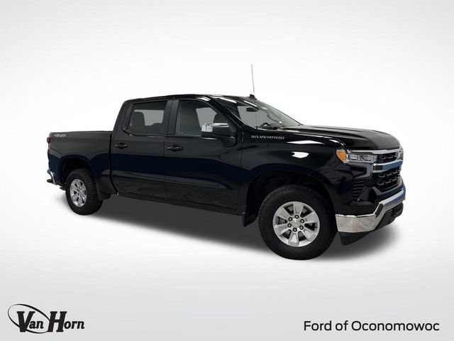 2025 Chevrolet Silverado 1500 LT's photo