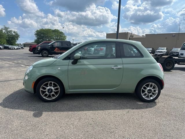 Used 2015 FIAT 500 Pop with VIN 3C3CFFAR3FT586074 for sale in Oconomowoc, WI