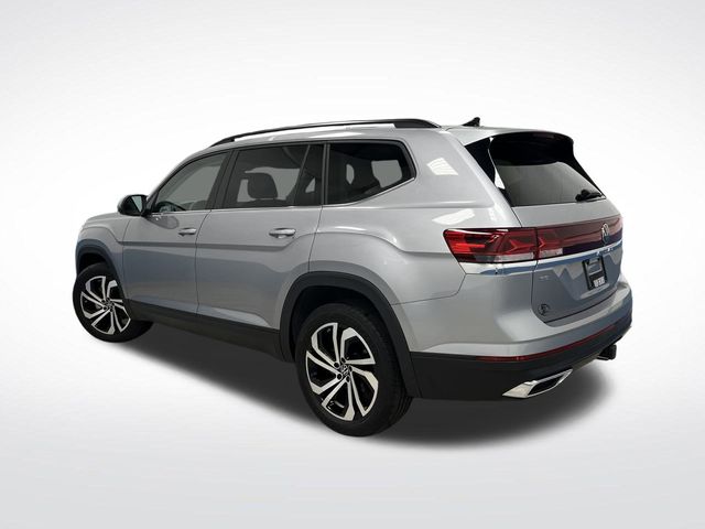 2024 Volkswagen Atlas SE Technology photo 2