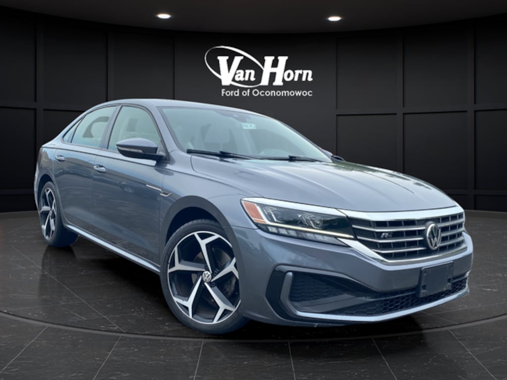 Used 2020 Volkswagen Passat 2.0T R-Line Sedan