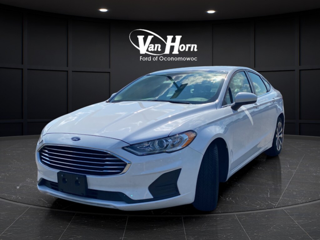 Used 2020 Ford Fusion SE Sedan