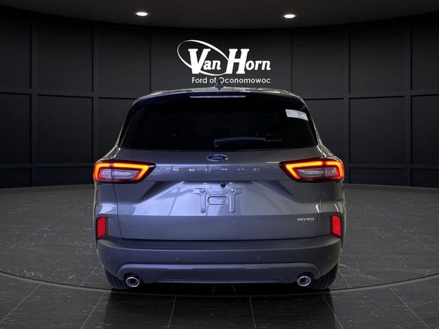 2026 Ford Escape ST-Line - Photo 13