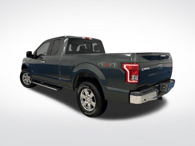 2015 Ford F-150 XLT photo 3