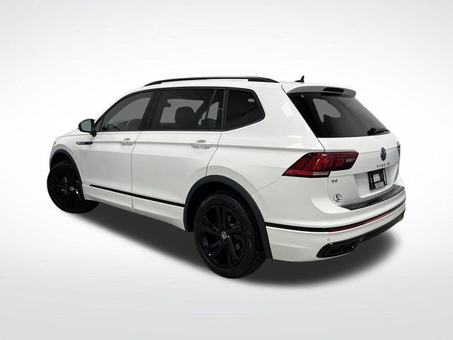 2024 Volkswagen Tiguan SE R-Line Black photo 2