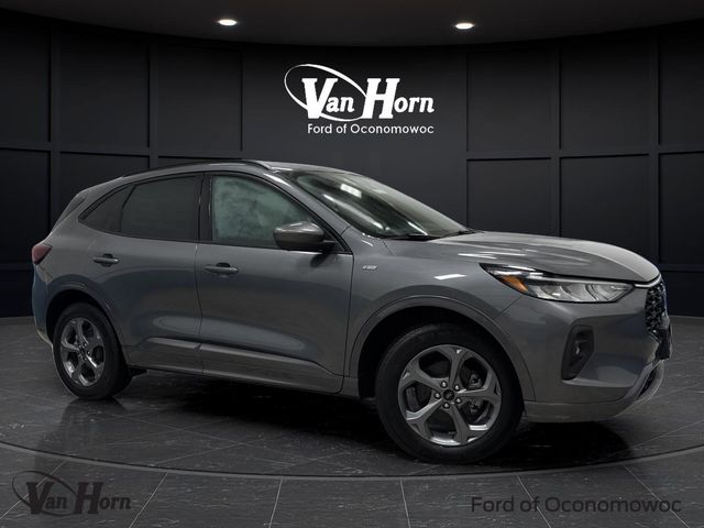 2024 Ford Escape ST-Line Select's photo