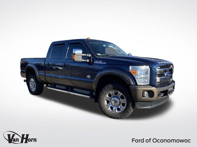 2016 Ford F-350 Super Duty Lariat's photo