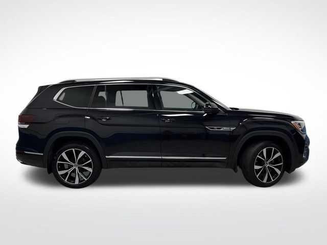 2024 Volkswagen Atlas SEL Premium R-Line photo 2