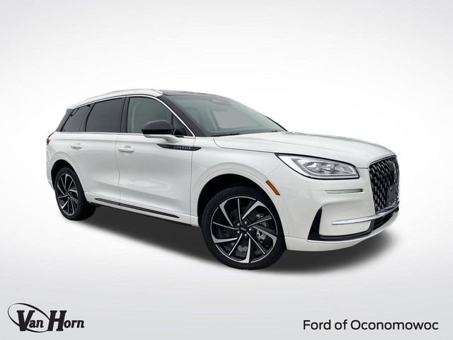 2024 Lincoln Corsair Grand Touring's photo