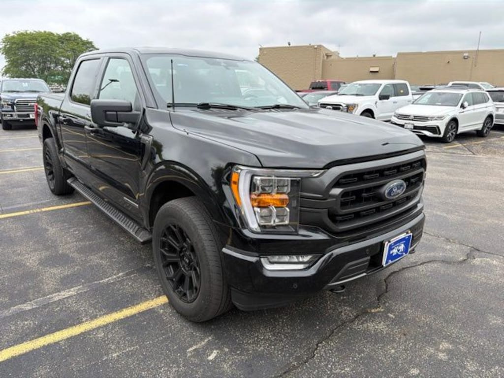 Used 2021 Ford F-150 XLT Truck