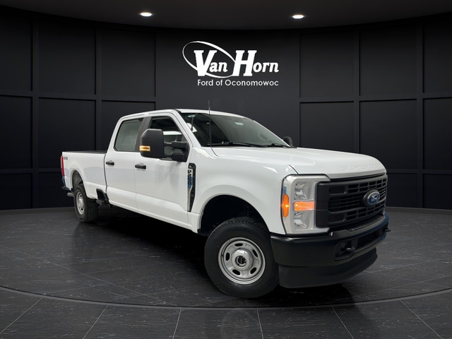2023 Ford F-250 XL 4x4 Crew Cab 176 in's photo