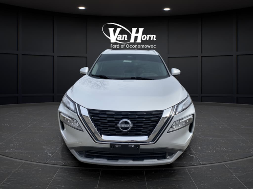 Used 2023 Nissan Rogue SV SUV