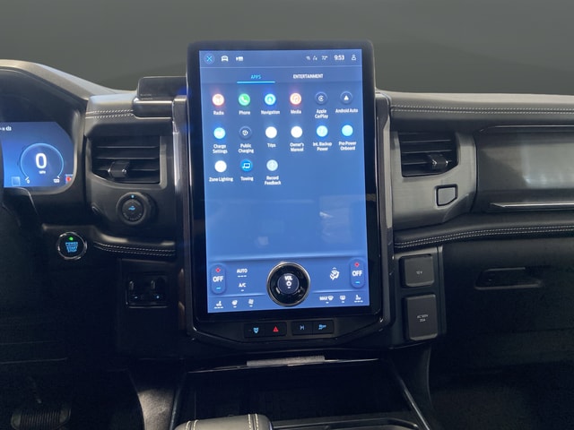 2025 Ford F-150 Lightning Platinum - Photo 9