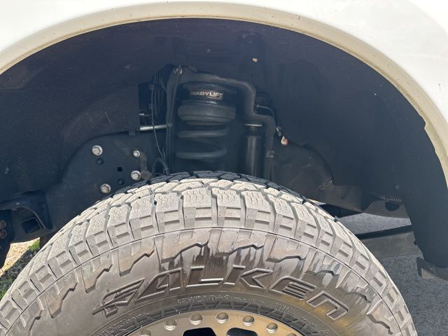 Used 2017 Ford F-350 Super Duty XL with VIN 1FT8W3BT1HED15933 for sale in Lomira, WI