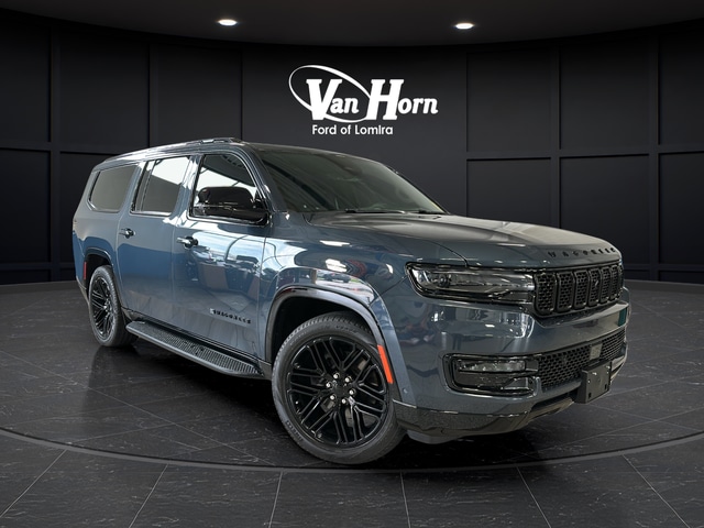 2023 Jeep Wagoneer L Series II Carbide's photo