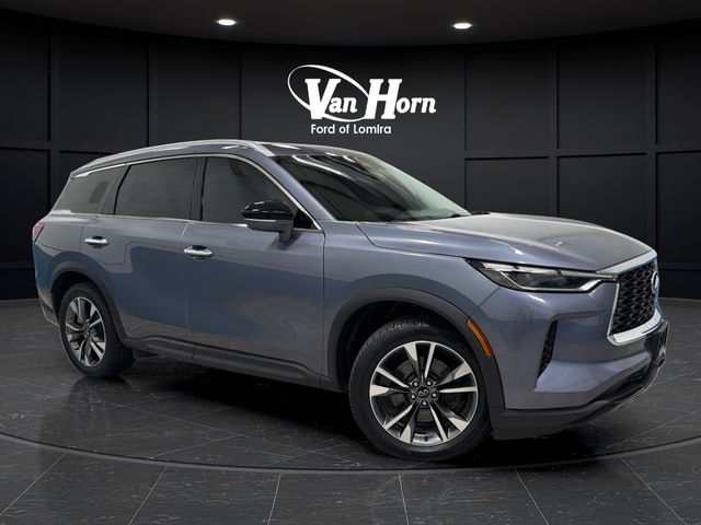 2023 INFINITI QX60 LUXE's photo