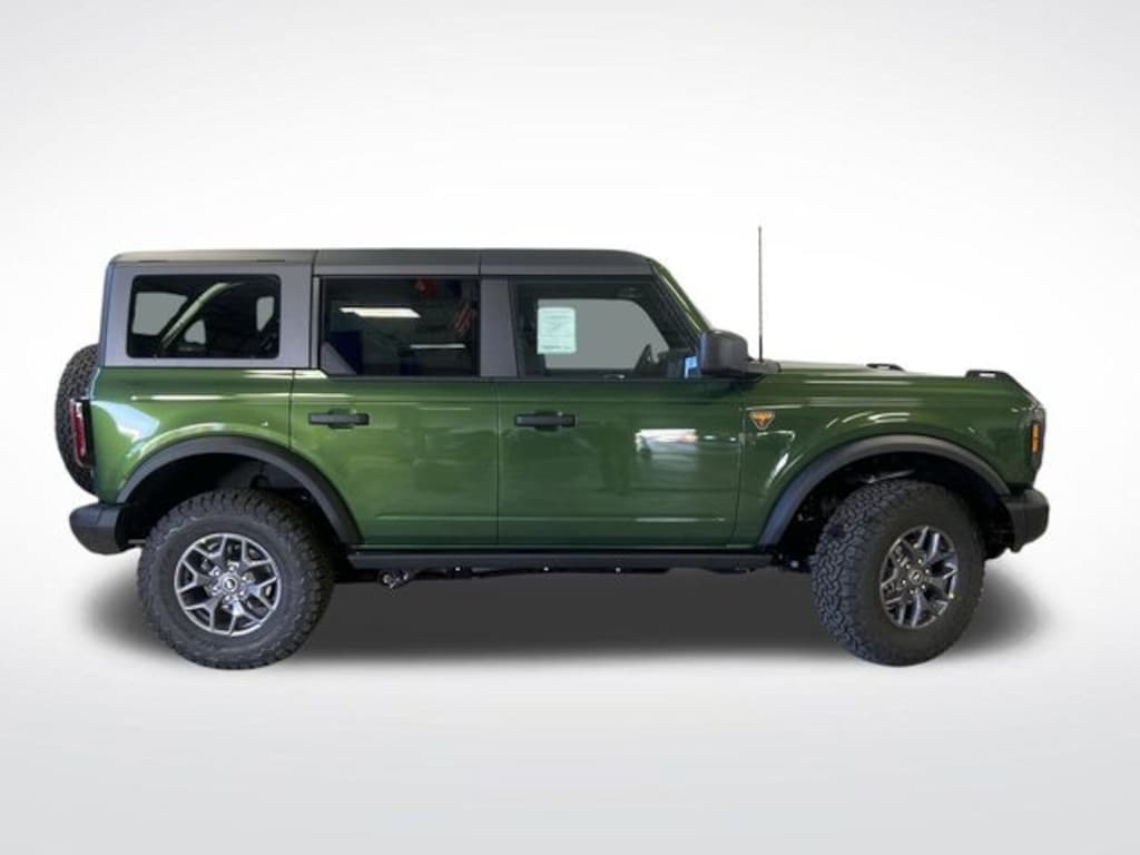 New 2025 Ford Bronco Badlands SUV