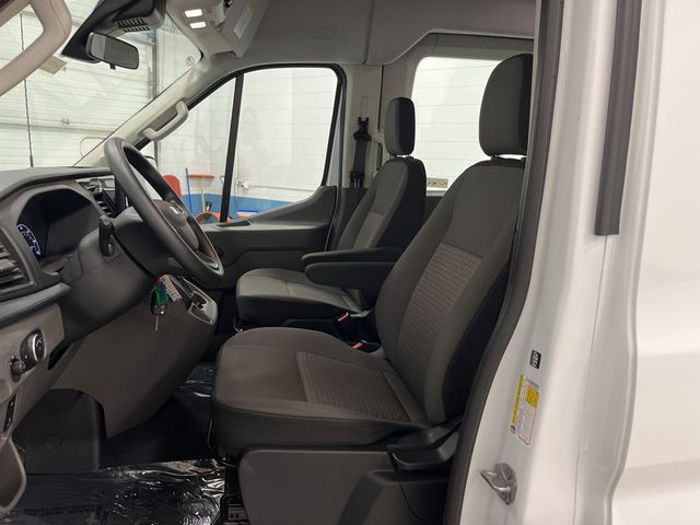 2023 Ford Transit photo 3