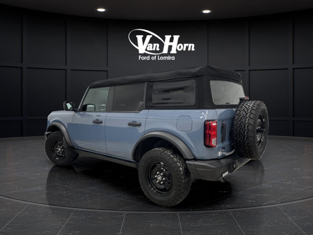 Used 2023 Ford Bronco Black Diamond SUV