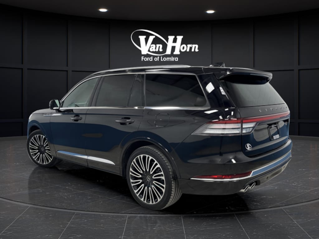 Used 2025 Lincoln Aviator Black Label SUV