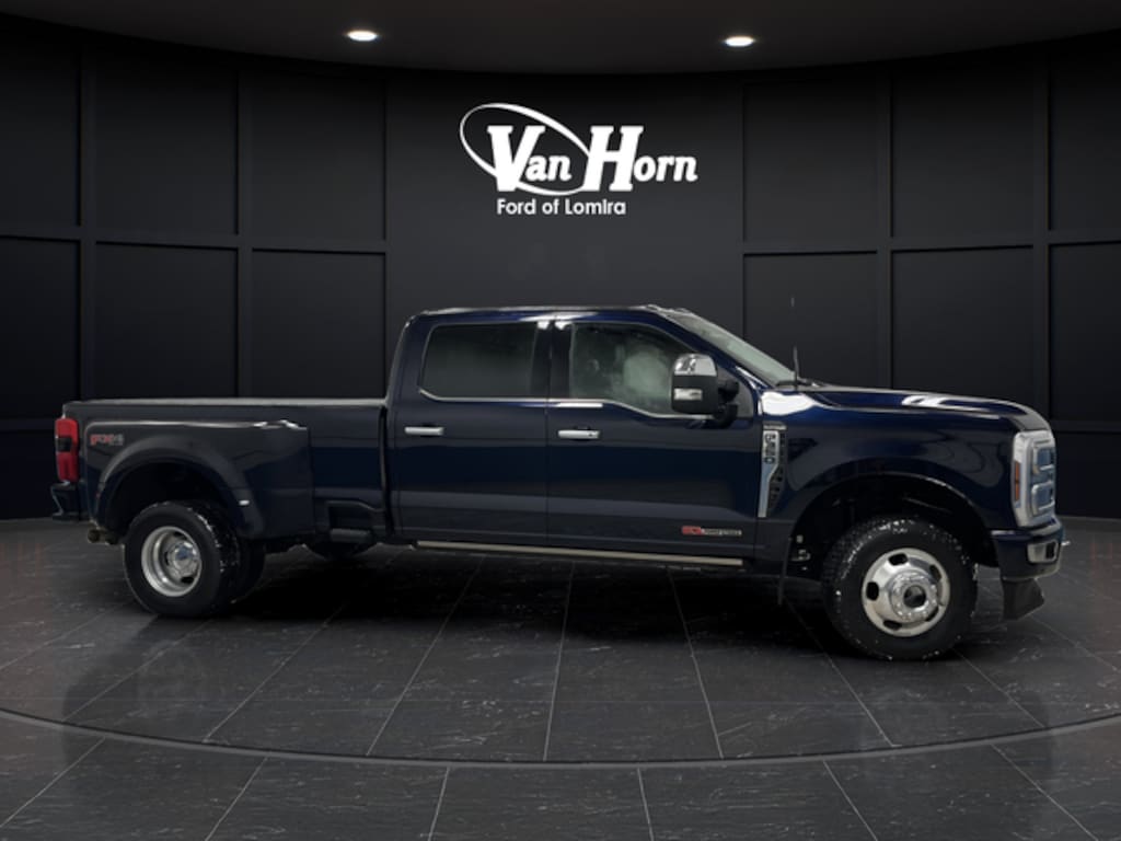 Used 2024 Ford F-350SD Platinum Truck
