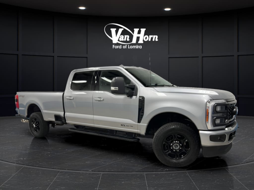 Used 2023 Ford F-250SD XLT Truck