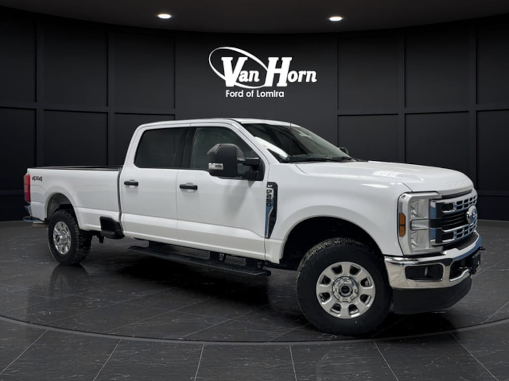 Used 2024 Ford F-250SD XLT Truck