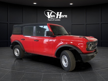 2023 Ford Bronco Base SUV