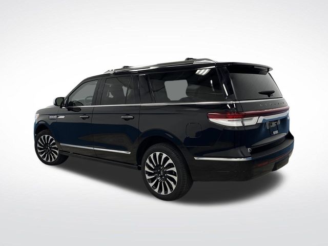 2024 Lincoln Navigator Black Label photo 3