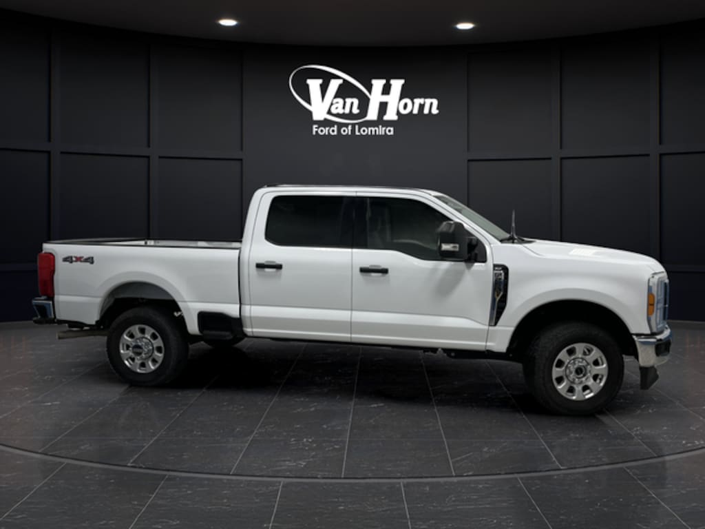 Used 2023 Ford F-250SD XLT Truck