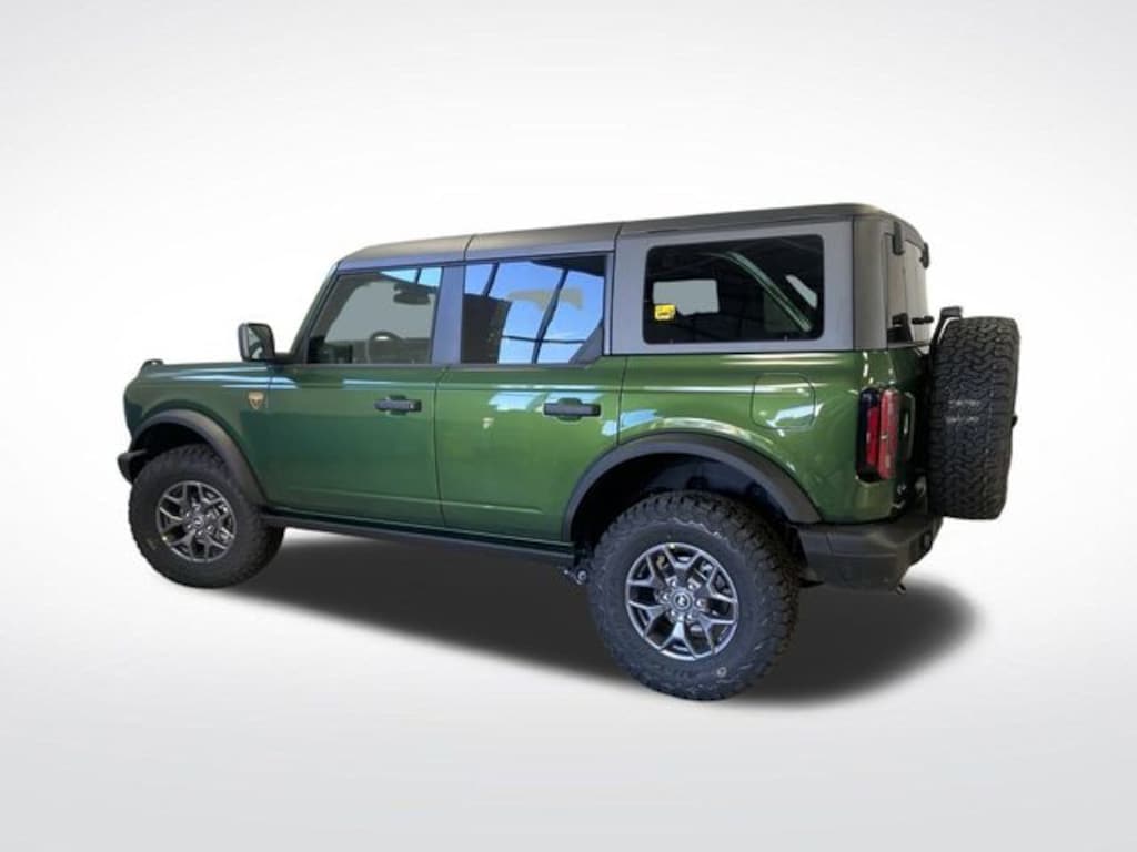 New 2025 Ford Bronco Badlands SUV