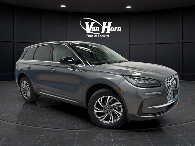 2025 Lincoln Corsair Premiere AWD's photo