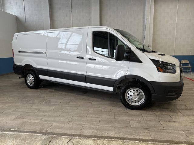2025 Ford Transit Van Base's photo