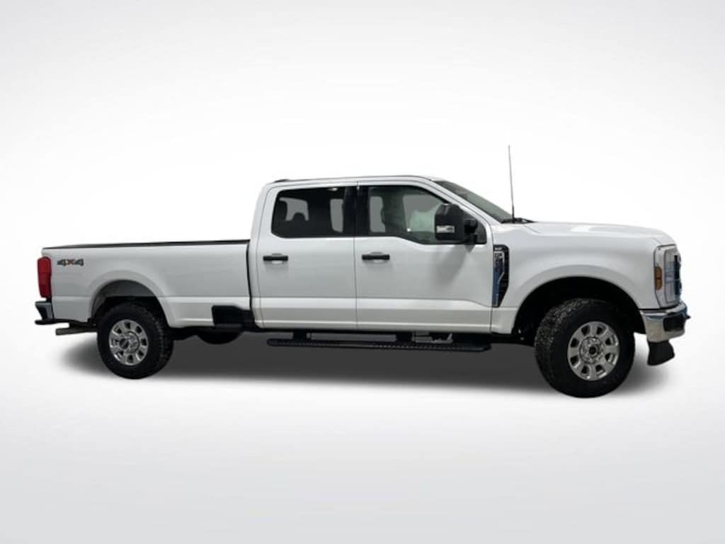 Used 2024 Ford F-250SD XLT Truck