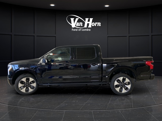 2025 Ford F-150 Lightning Platinum - Photo 13