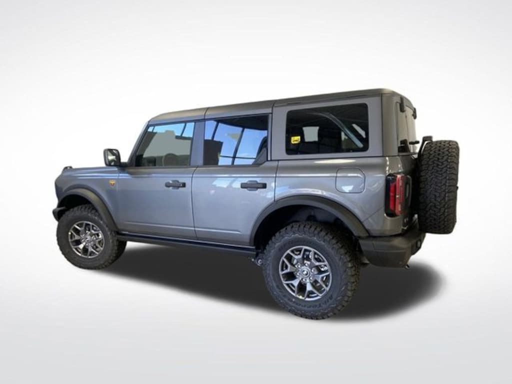 New 2025 Ford Bronco Badlands SUV