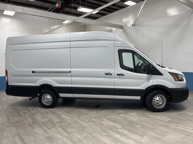 2024 Ford Transit photo 2