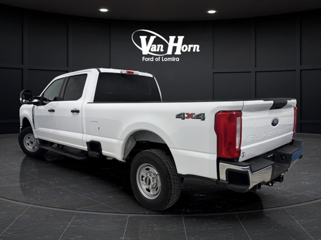 Used 2024 Ford F-350SD XLT Truck
