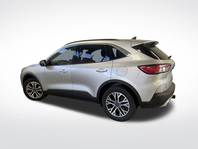 2020 Ford Escape SEL photo 2